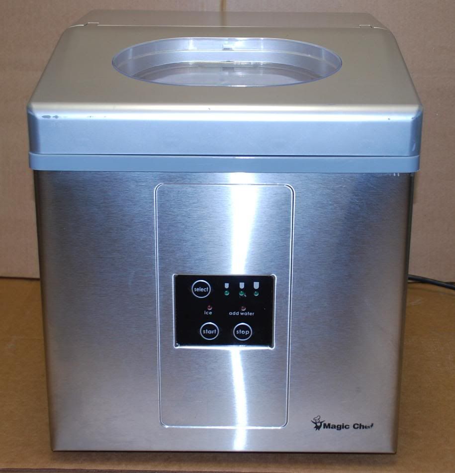Magic Chef 30 lb Stainless Steel Portable Coubter Top Ice Maker