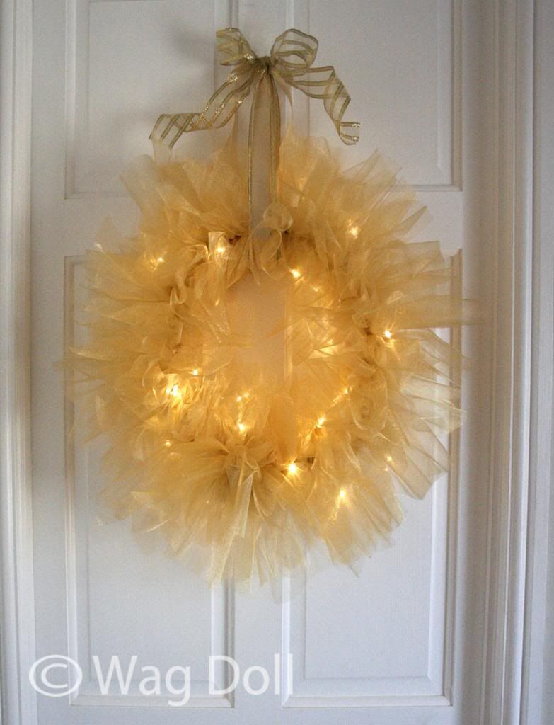 gold tulle fairy light wreath