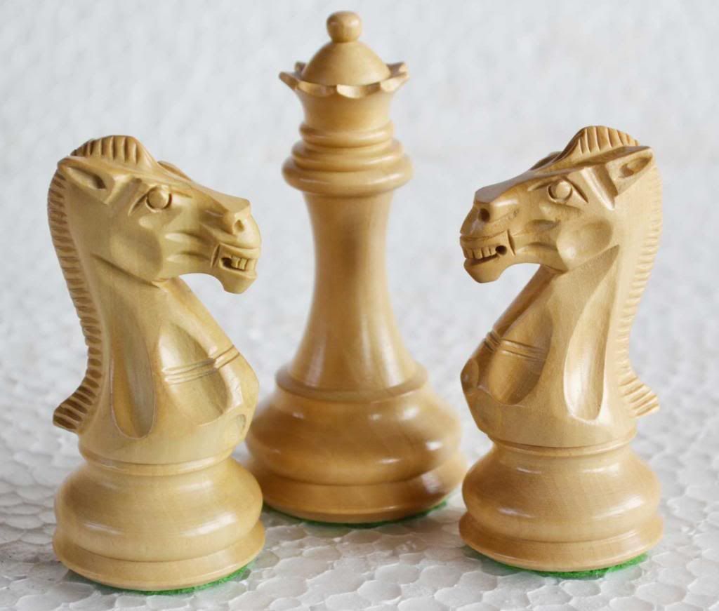 Chess Set Limited Edition Set photo limited-edition-boxwood2_zps800d8dbd.jpg