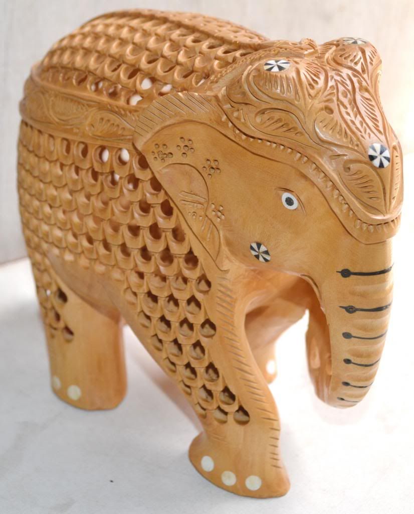 Royal Jaipur Elephant with Child photo wooden-elephant-0_zps7a33db1e.jpg