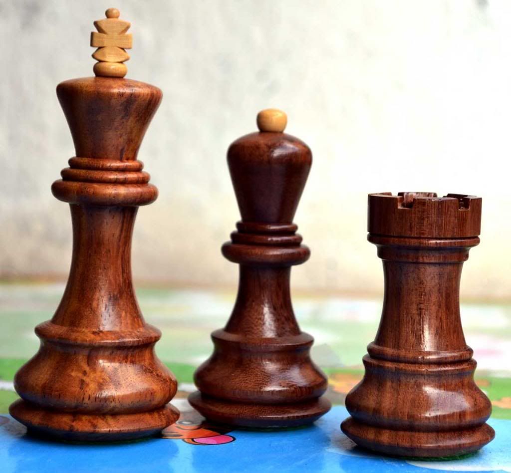 zagreb
chess set photo zbreg-chess-set-
2_zpsb3794144.jpg