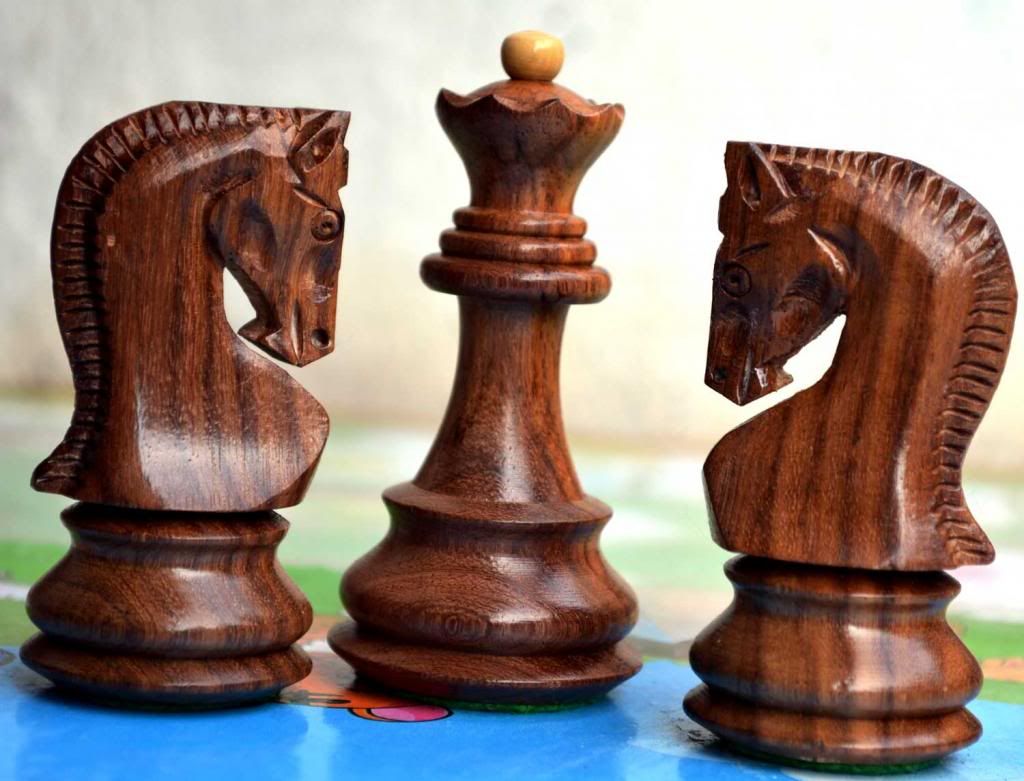 zagreb
chess set photo zbreg-chess-set-
4_zpseb0ef5a1.jpg