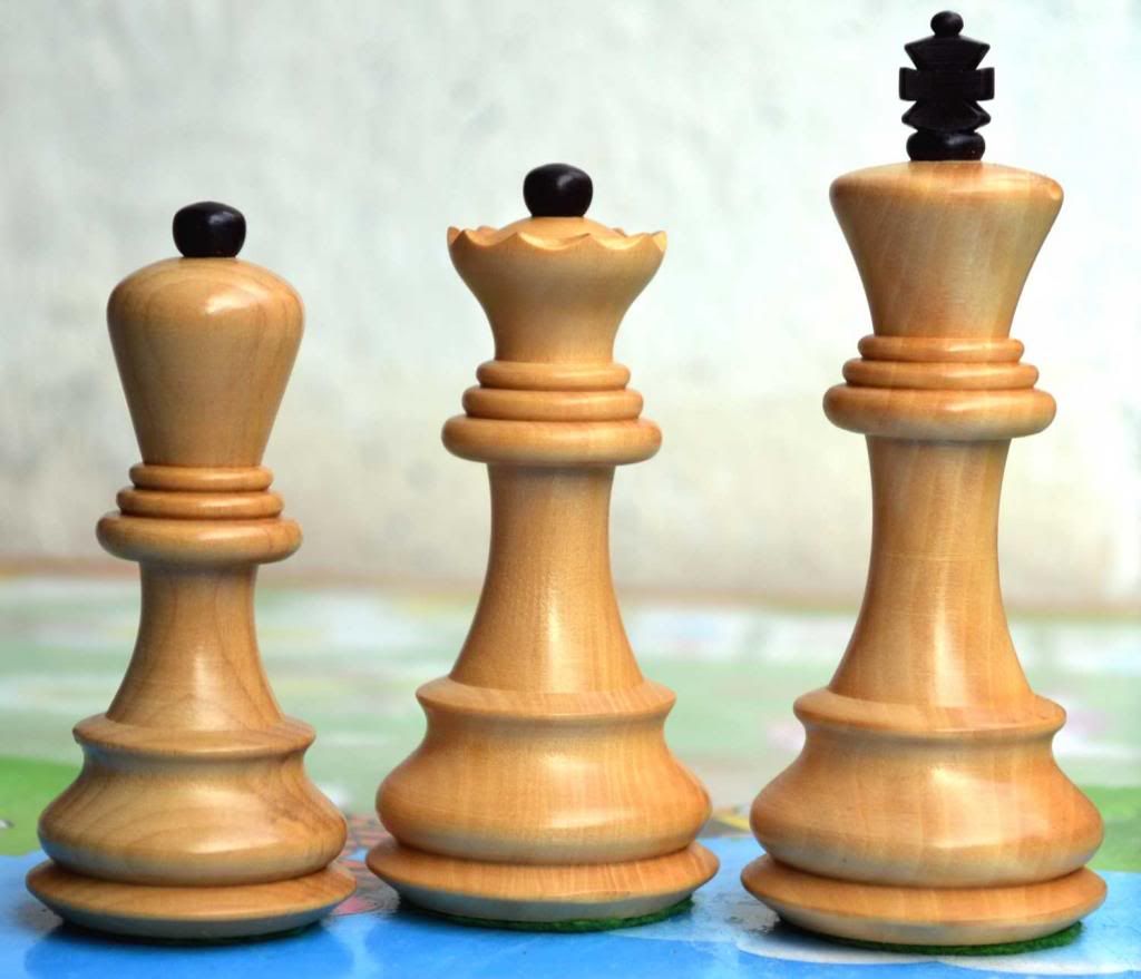 zagreb chess set photo zbreg-chess-set-5_zpse5cc9ca4.jpg