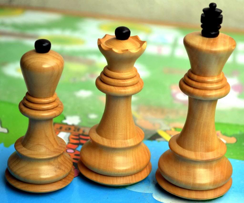 zagreb chess set photo zbreg-chess-set-7_zps019b70a1.jpg