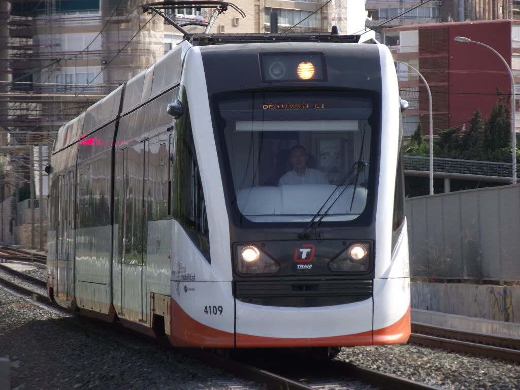 [Imagen: DSCF4077.jpg]