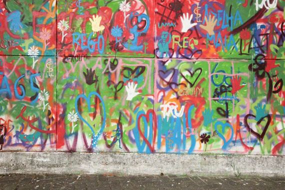  photo lata-65-graffiti-street-art-3_zpsp84jz7ks.jpg