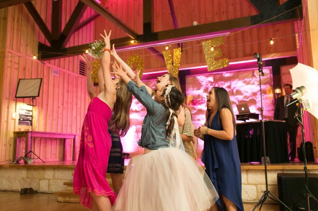photo NolanWedding1625-1.jpg