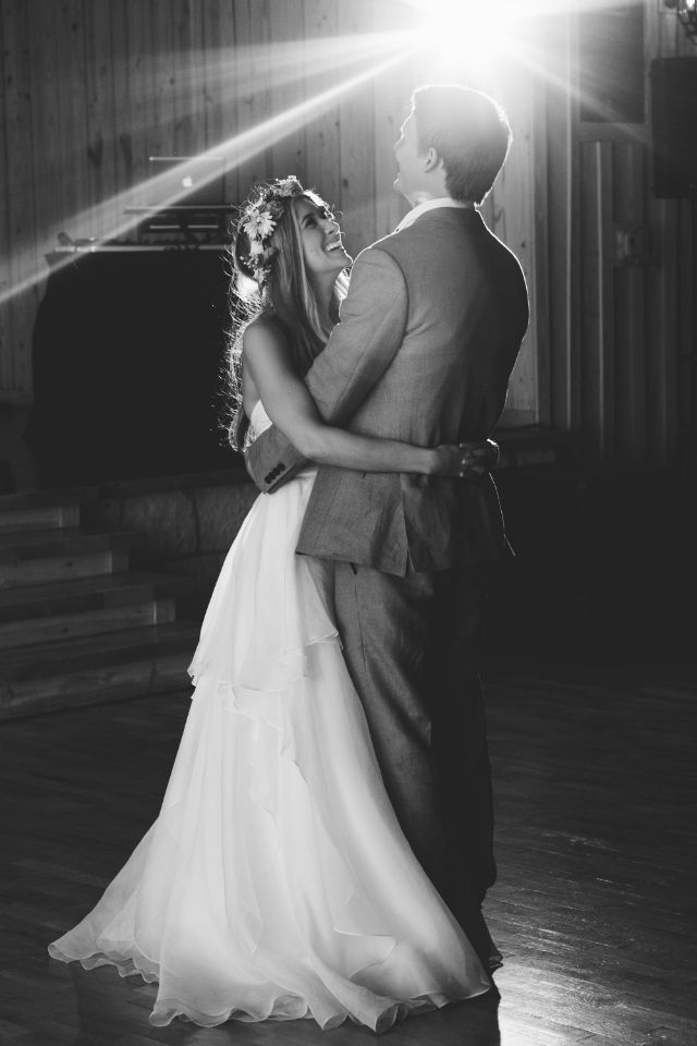 photo NolanWedding1650-1.jpg