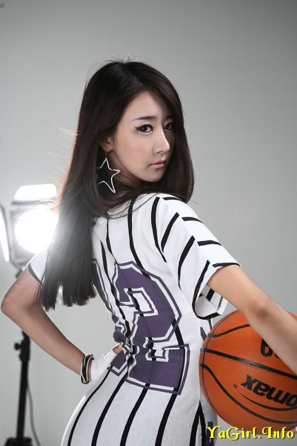 Park-Hyun-Sun-Basketball-Dress-06-1.jpg