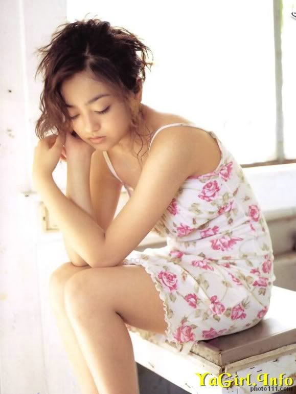  Japanese Actress and Model Yumi Adachi