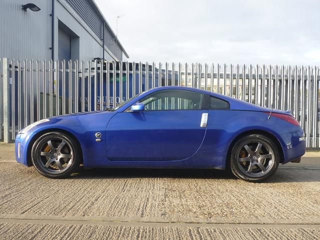 nissan-350-z-coupe-3-5-v6-3dr-d48330e7b066751f1401972f3e06b718-640x480_zps9fa0512d.jpg