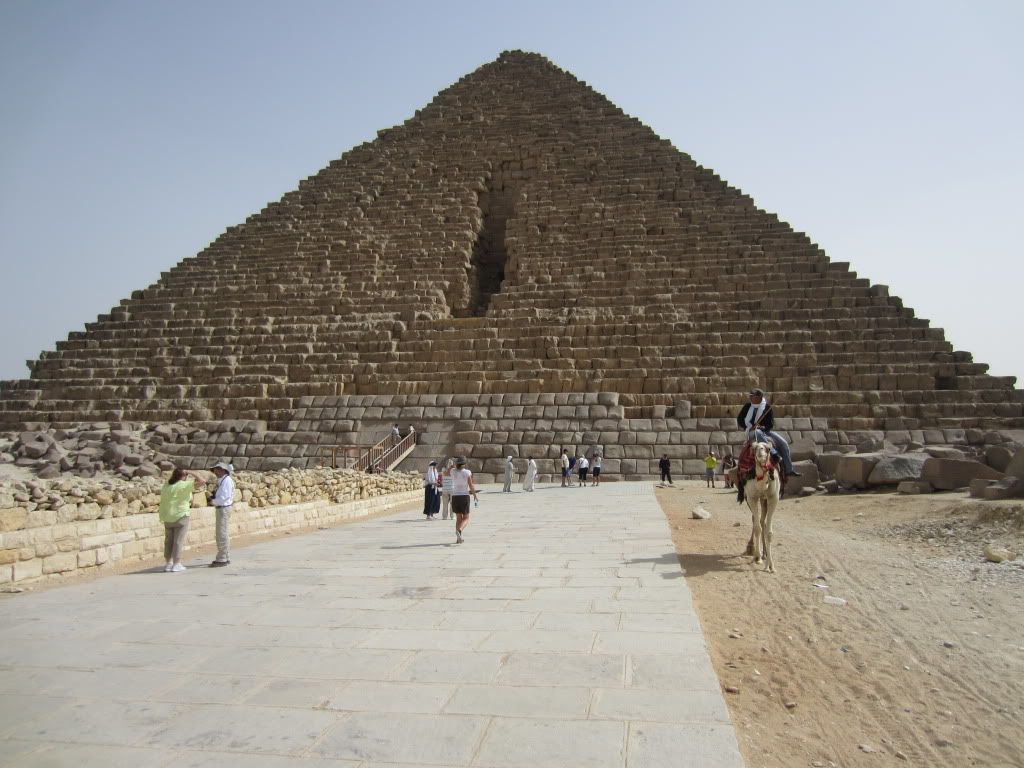 Pyramids019.jpg